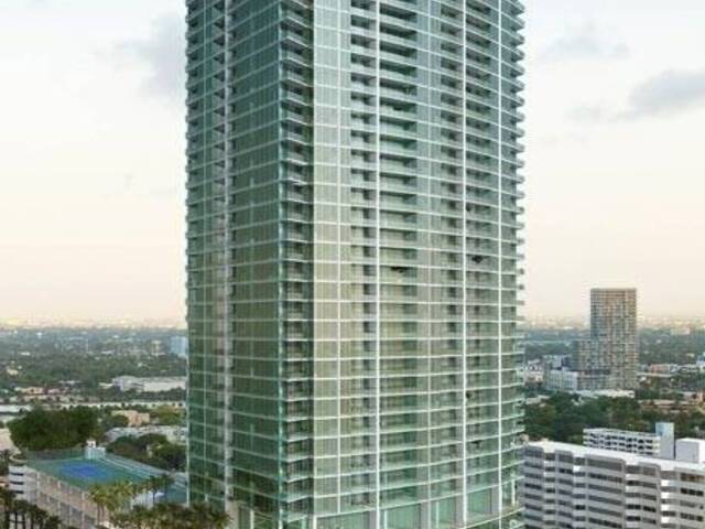 #811 - Apartamento para Venda em Miami - FL - 2