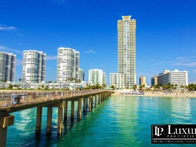 #823 - Apartamento para Venda em Sunny Isles Beach - FL - 2