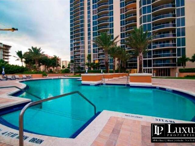 #825 - Apartamento para Venda em Sunny Isles Beach - FL - 3