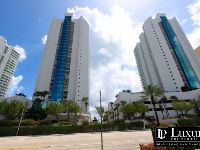 #829 - Apartamento para Venda em Sunny Isles Beach - FL - 2