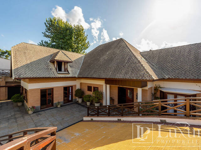Casa para Venda em Campos do Jordão - 5