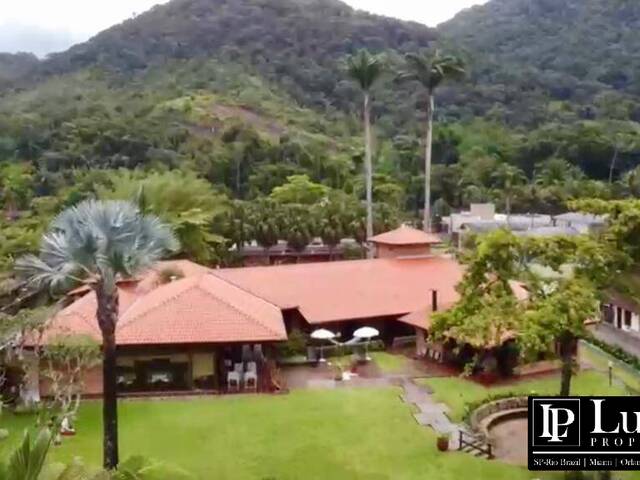 #1662 - Casa de Praia para Venda em Ubatuba - SP - 1