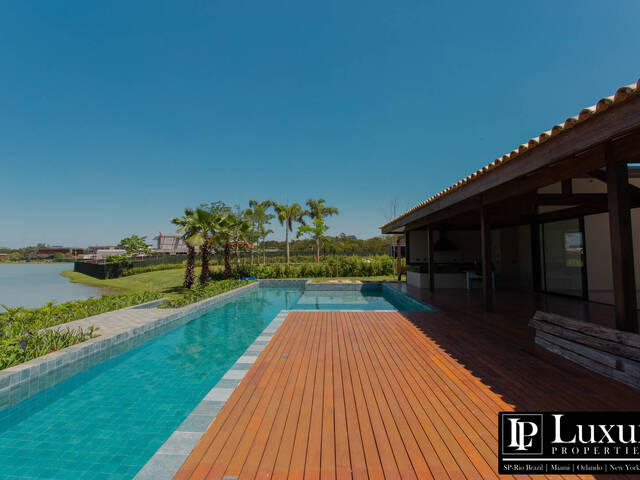 #1668 - Casa em condomínio para Venda em Porto Feliz - SP - 2
