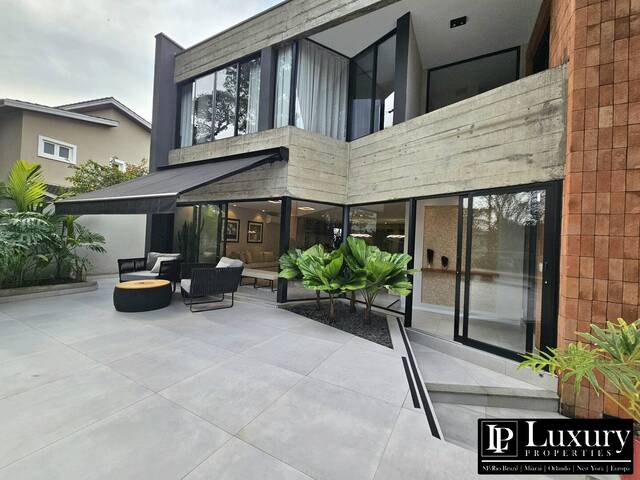 #1807 - Casa para Venda em São Paulo - SP - 2