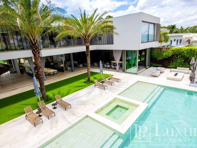 Casa em condomínio para Venda em Santana de Parnaíba - 5