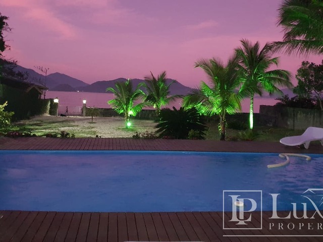 Casa de Praia para Venda em Ubatuba - 5