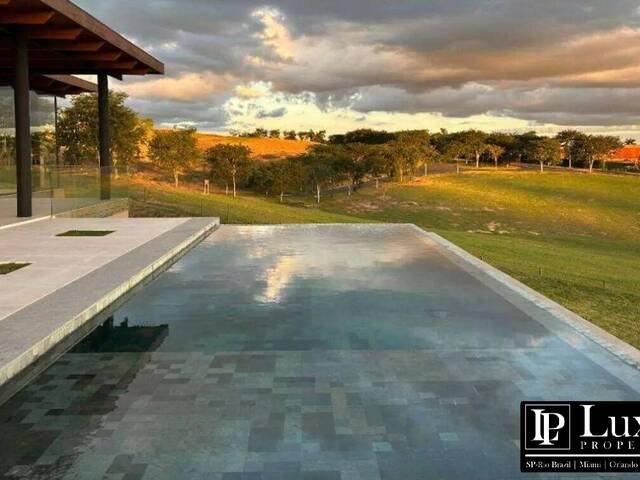 #2018 - Casa em condomínio para Venda em Porto Feliz - SP - 1