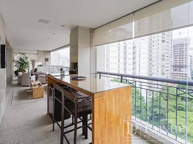 #2049 - Apartamento para Venda em São Paulo - SP - 2