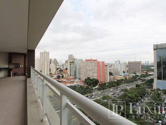 Apartamento para Venda em São Paulo - 3