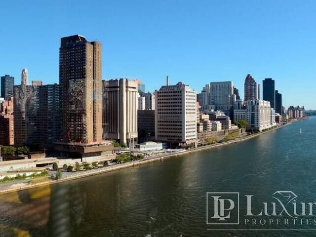 Apartamento para Venda em New York City - 5