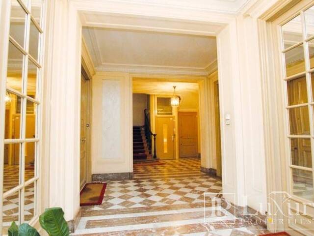 Apartamento para Venda em Paris - 4