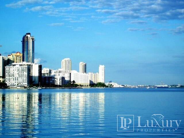 Apartamento para Venda em Miami - 4