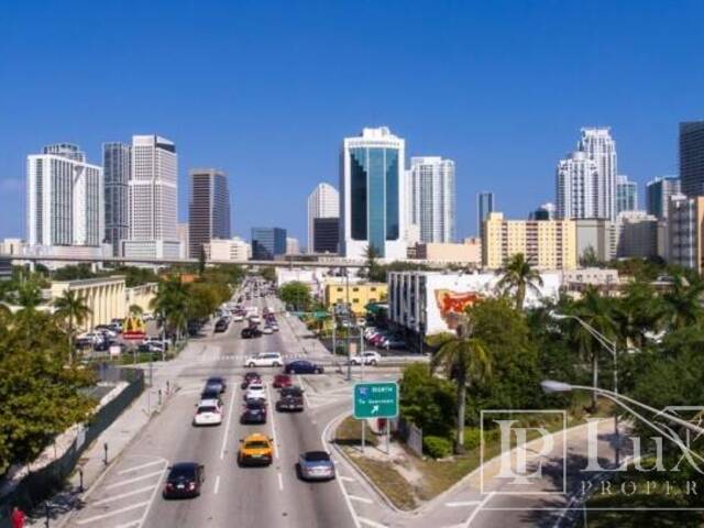Apartamento para Venda em Miami - 5