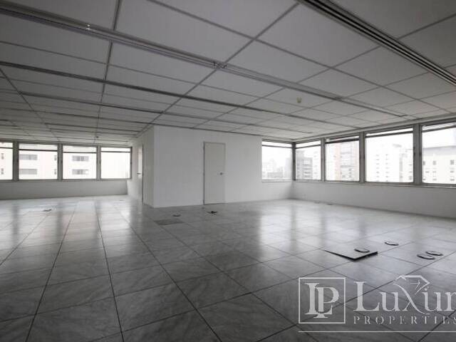 Conjunto Comercial para Venda em São Paulo - 2
