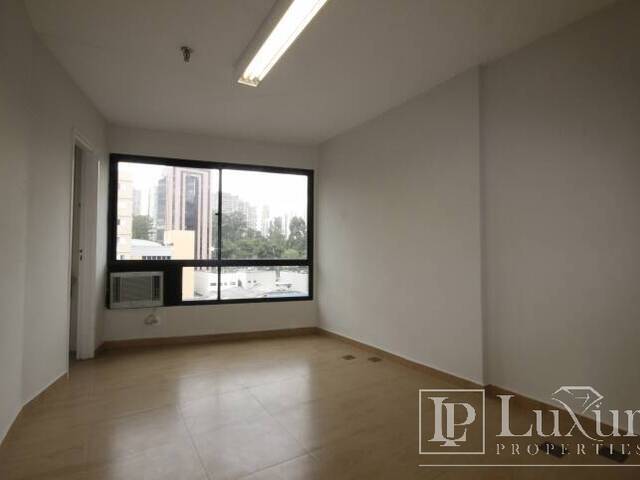 Conjunto Comercial para Venda em São Paulo - 4