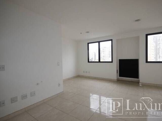 Conjunto Comercial para Locação em São Paulo - 2