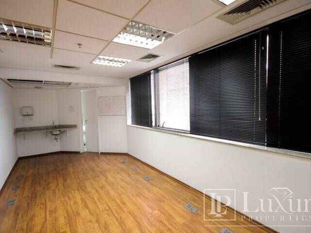 Conjunto Comercial para Locação em São Paulo - 4
