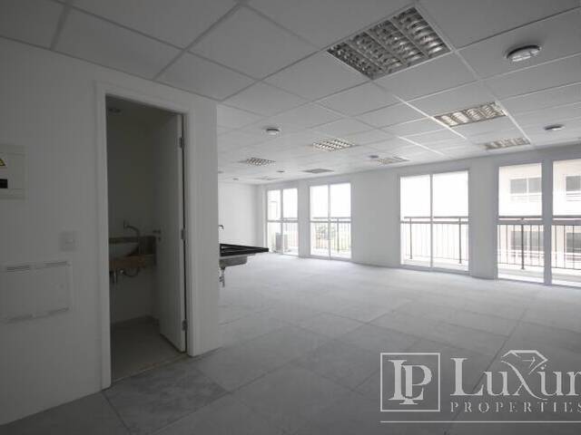 Conjunto Comercial para Locação em São Paulo - 4
