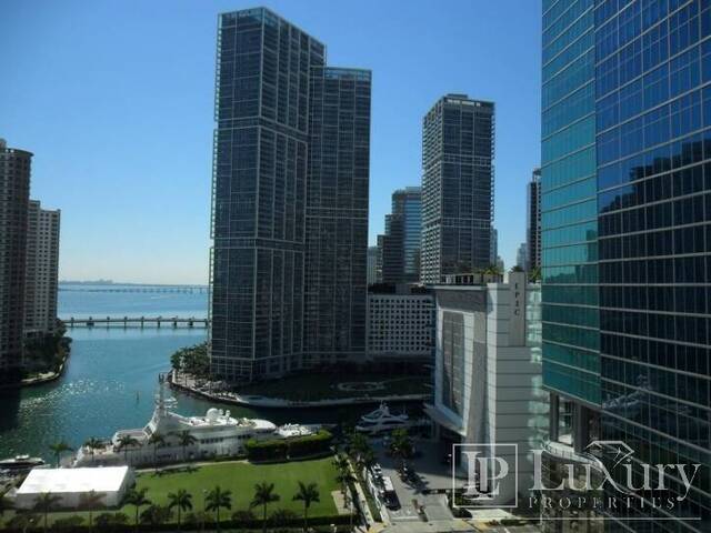 Apartamento para Venda em Miami - 5