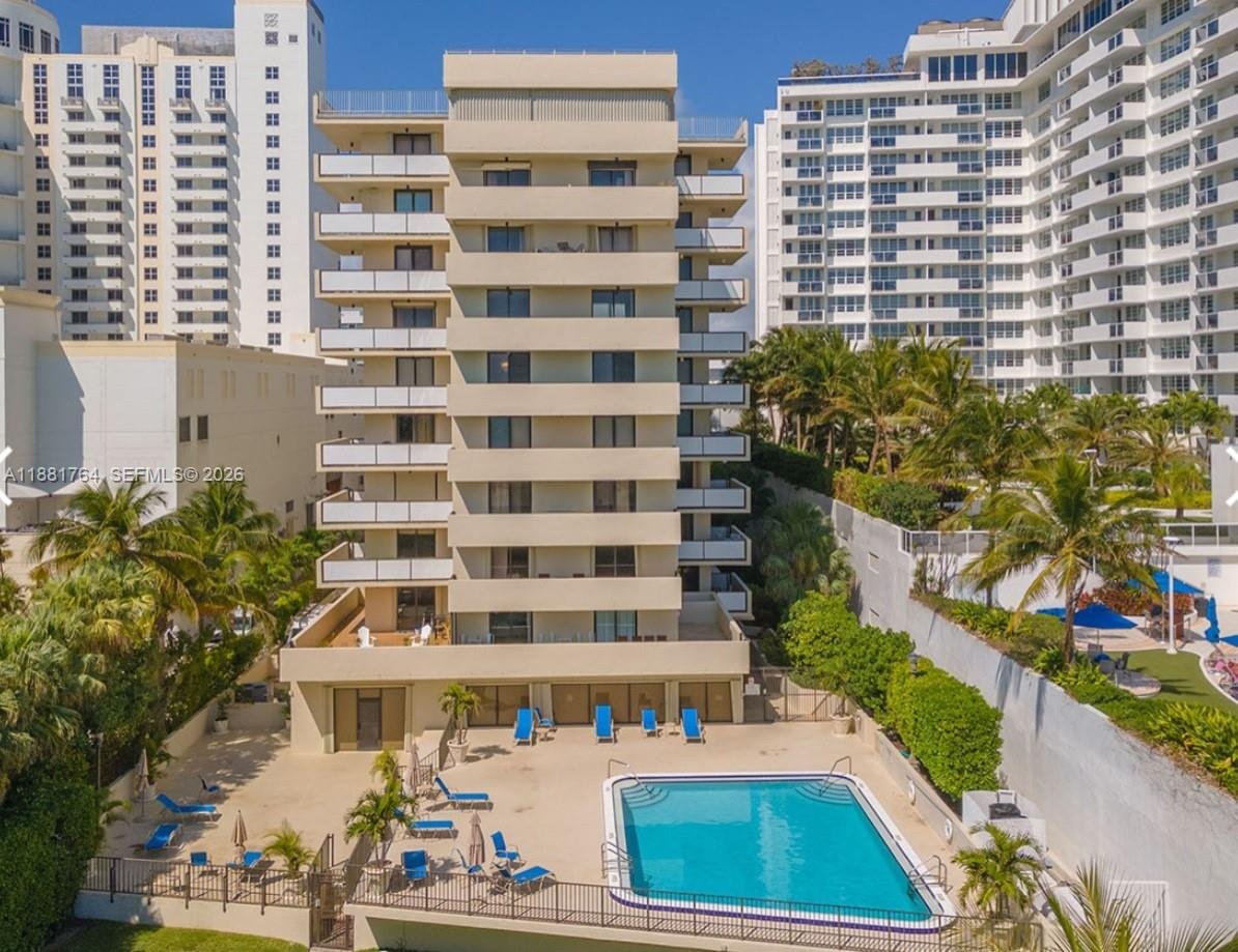 Venda em The Georgian Condo - Miami Beach